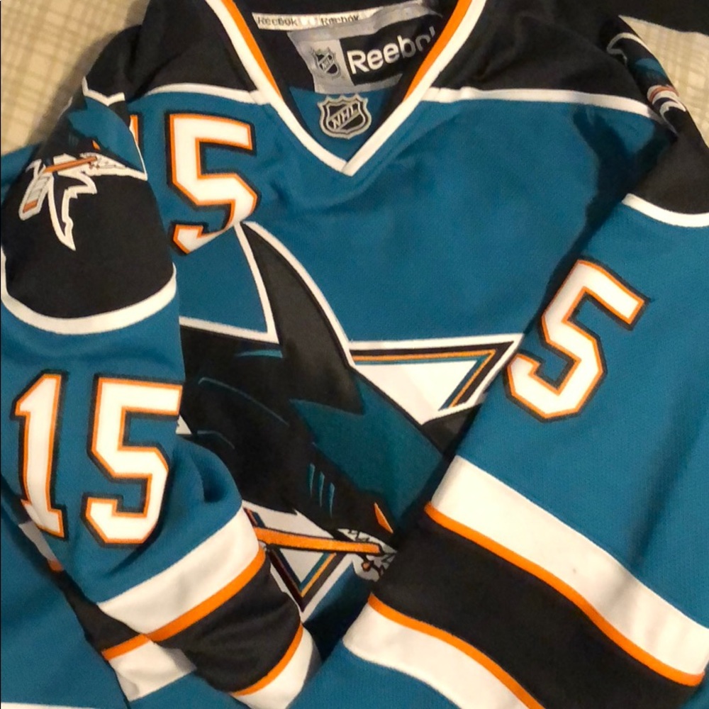 Slightly used heatly sharks jersey